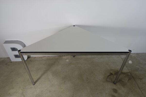 USM Haller Eck-Tische Perlgrau & Eiche Schwarz - Image 6