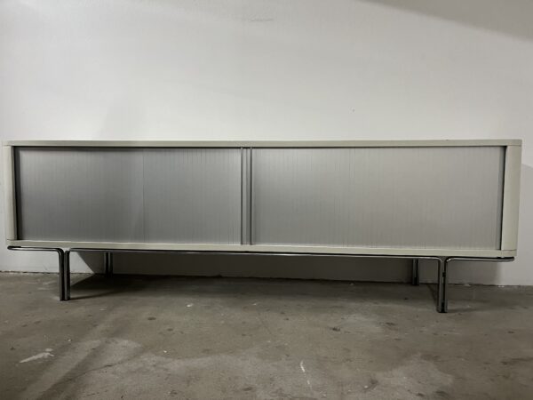Horst Brüning für Kill International Sideboard
