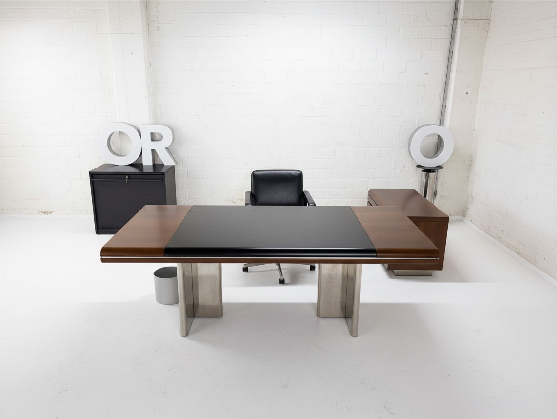 Hans von Klier Executive Desk